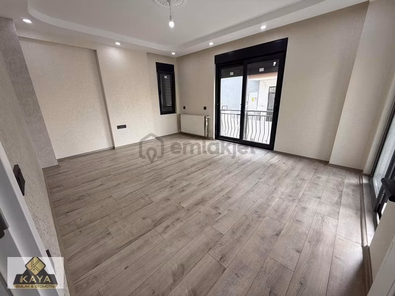 Doğalgazı Takılı 2+1 Kaliteli İşçilikli 2+1 90 M2