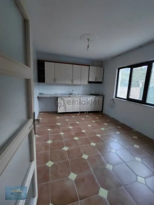 Müthiş Konumda Kiralık Triplex Villa - 12