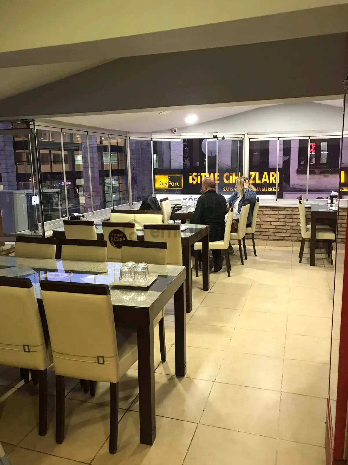 Trabzon Meydan Da Satılık 2 Dükkan Tek Tapu - 14
