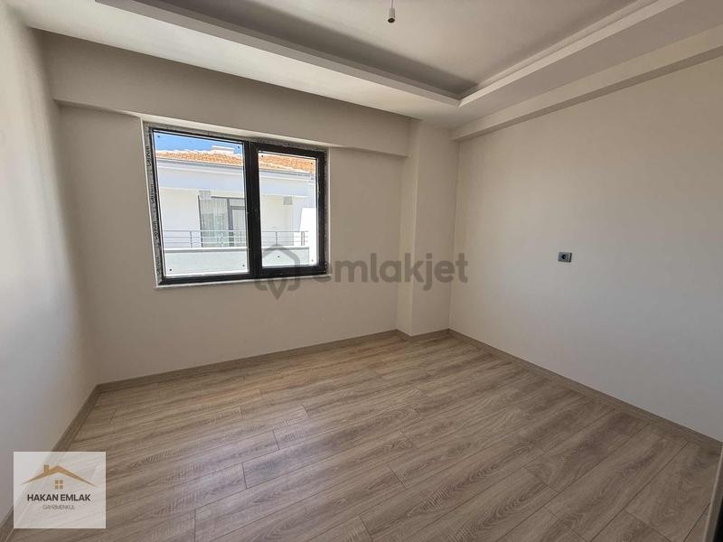 Hakan Emlaktan Adliye Yakını 3+1 Lüx Daire - 8
