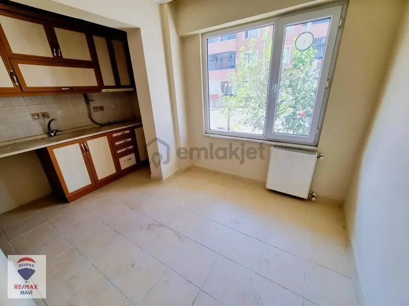 Karasu Kabakozda Ayrı Mutfak Kiralık 1+1 - 16