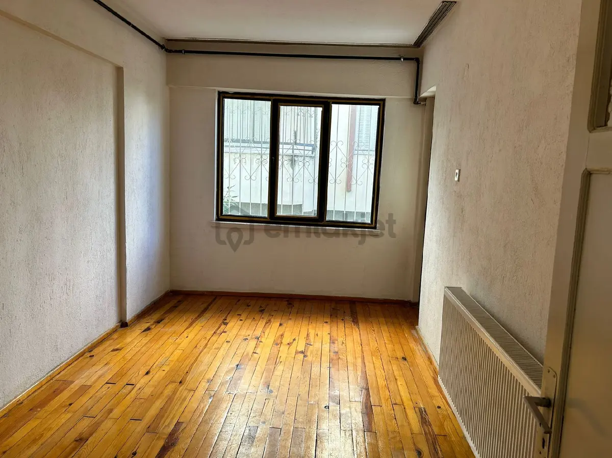 Zafer Mahallesi'nde 3+1 Doğalgazlı Kiralık Daire - 9