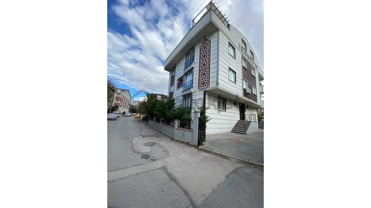 Gebze Mustafa Paşa Satılık Ters Dubleks Daire 3+1 - 4