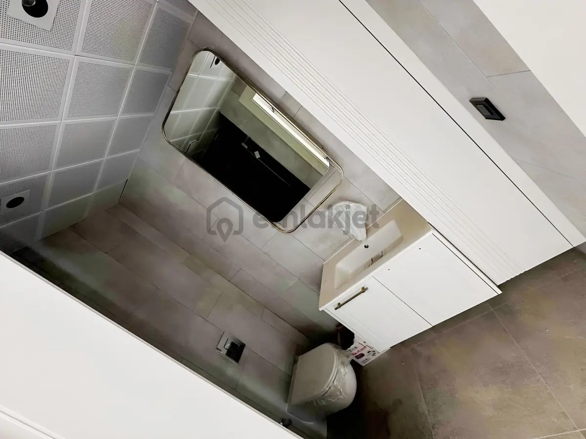 Meramlı-dan Arakat Satılık 5+1 Lüks Daire - 36
