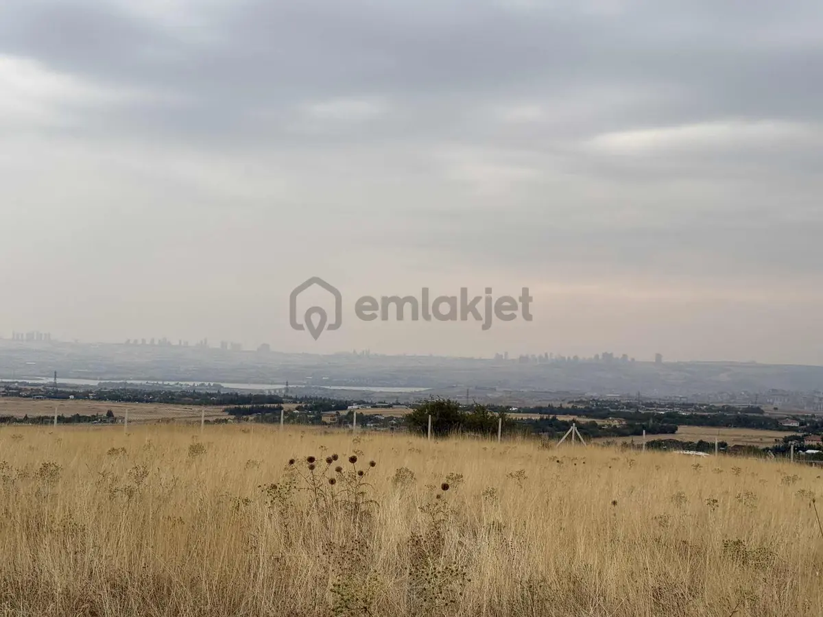 Gölbaşı Yurtbey Mahallesinde Göl Manzaralı Toki Komşu