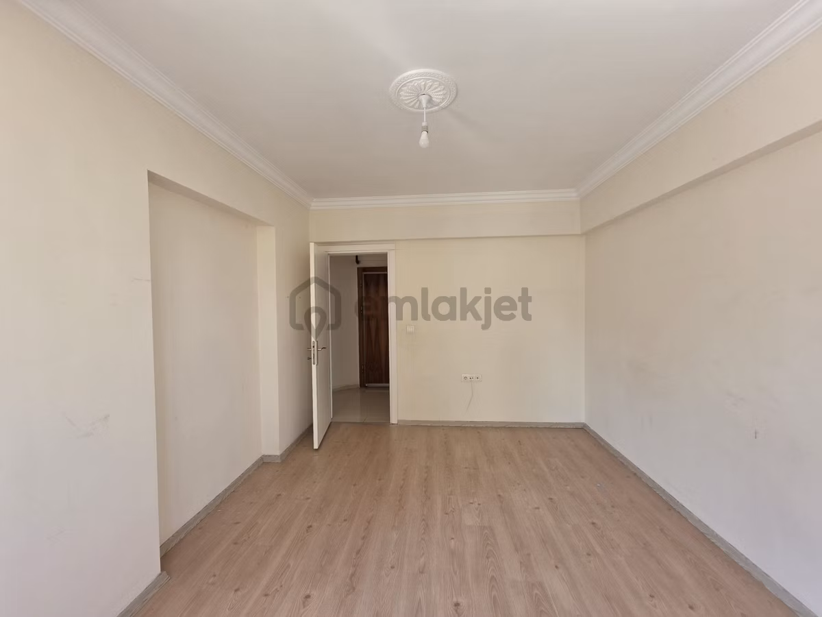 Remax Pin'den Mimarsinan Elit Sitesinde Kiralık 3+1 Daire - 19