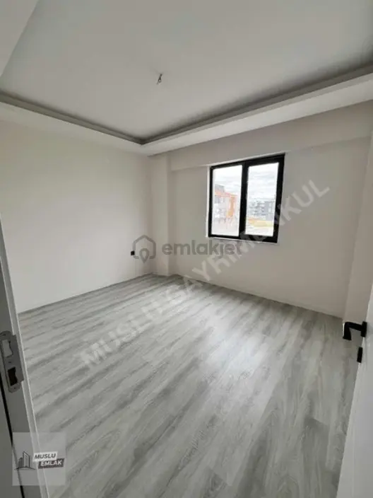 Kiralık 2+0 Full Yapılı Ara Kat Daire - 8
