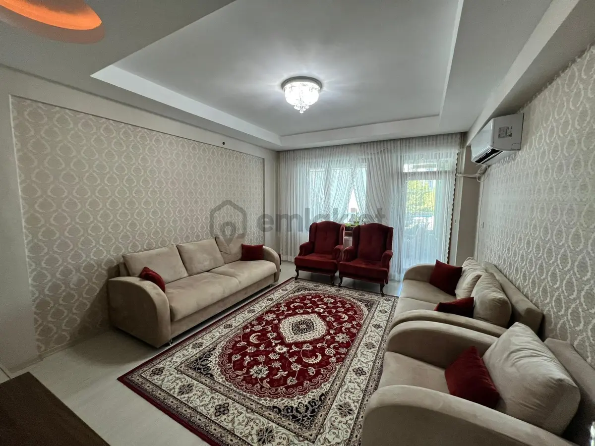 Cg Otogar Civarı Bakımlı 4+1 Satılık Daire - 2