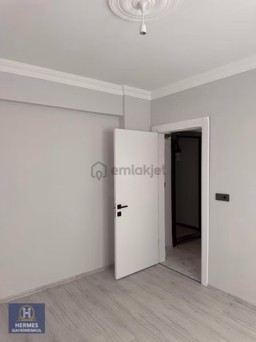 Kıyıkta Kiralık Sıfır Arakat 3+1 Daire - 6