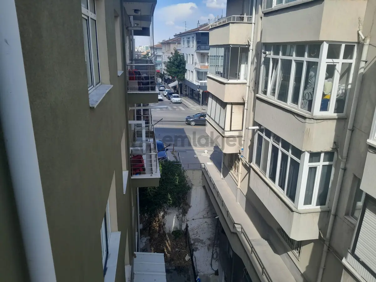 Dikmen Caddesinde Kombili, 3+1, Manzaralı, 100m2, 2.katta.... - 21