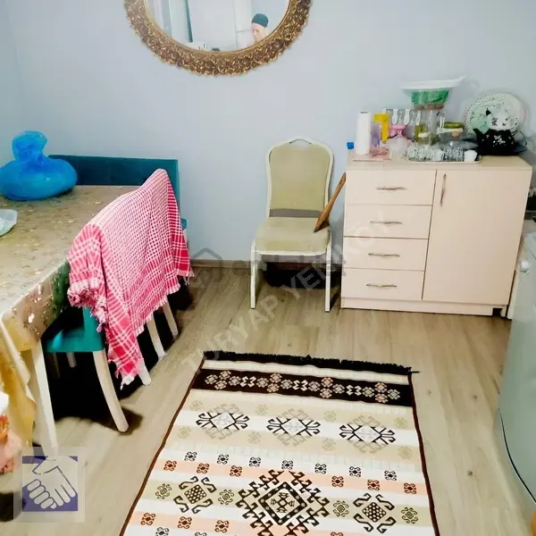 Bağlarda Bahce Kullanımlı Mobilyalı Kiralık 3+1 - 5