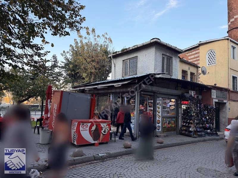 Turyap Tan Eminönü Meydanında Satılık İşyeri - 11