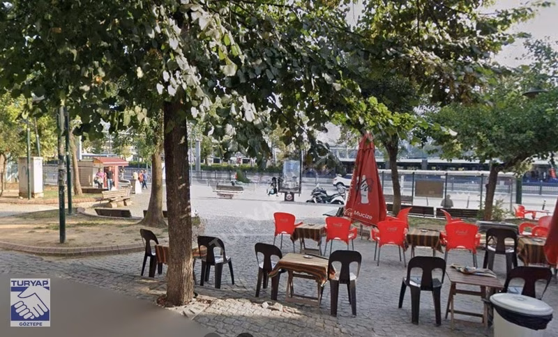Turyap Tan Eminönü Meydanında Satılık İşyeri - 9