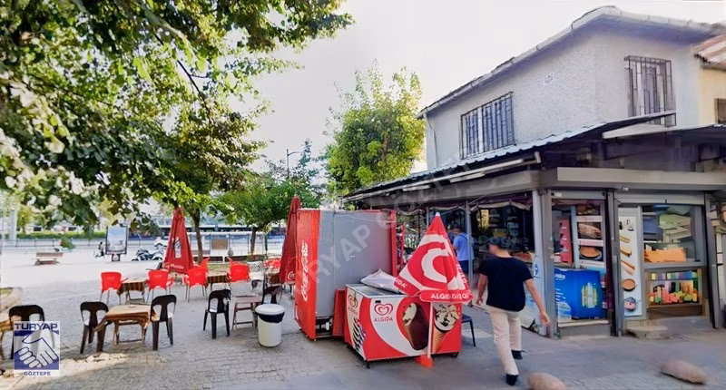 Turyap Tan Eminönü Meydanında Satılık İşyeri - 8
