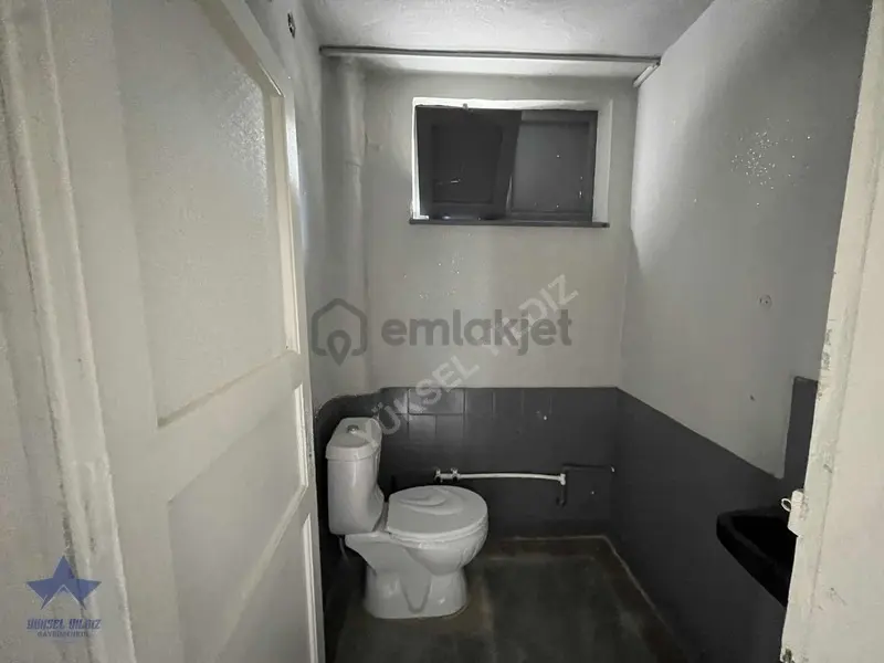 Valilik Ve Adliye Yakını Satılık 3+1 Daire 145m² - 12