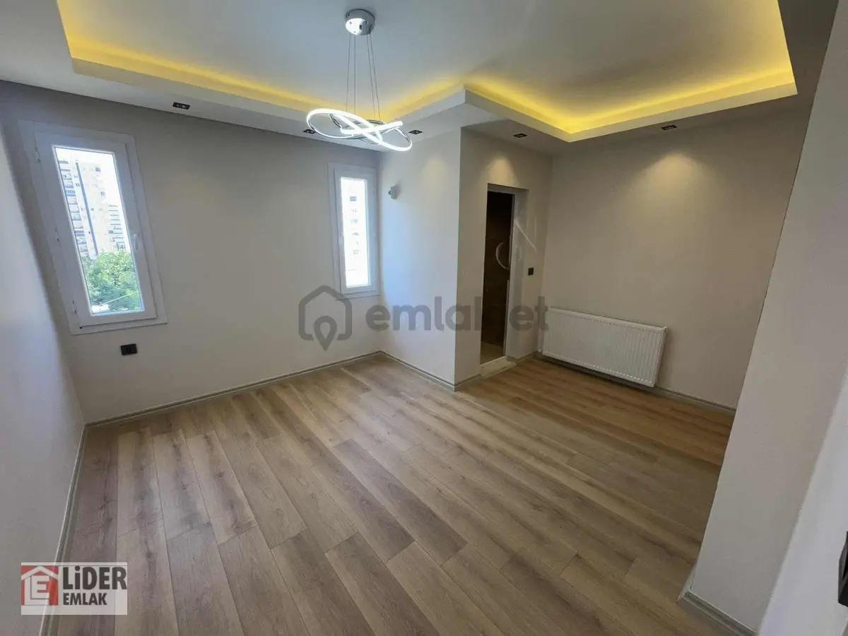Lider'den 4+1 Çift Banyolu Hasarsız Ful Yapılı Özel Tasarımlı - 30