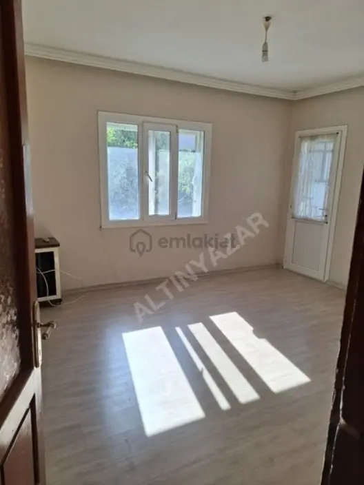 Foça Yeni Bağarasında 3+1 Bahçeli Ev Kiralıktır - 22