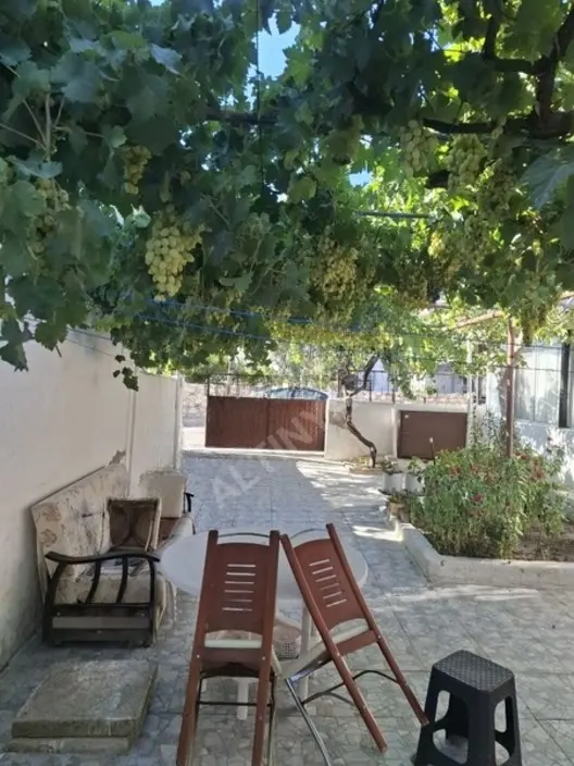 Foça Yeni Bağarasında 3+1 Bahçeli Ev Kiralıktır - 5