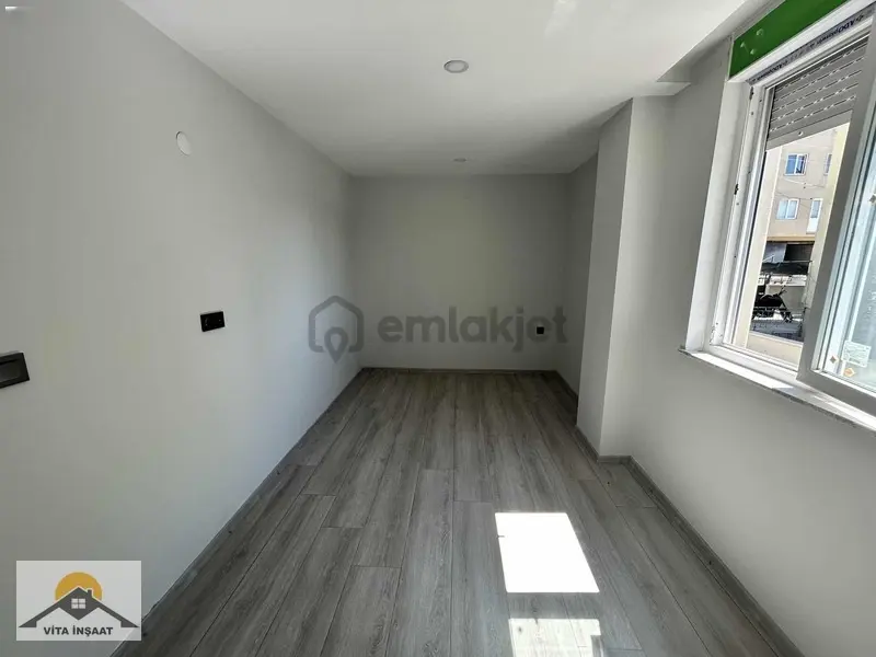 Erenköy'de Satılık 3+1 Bahçe Dubleksi - 9