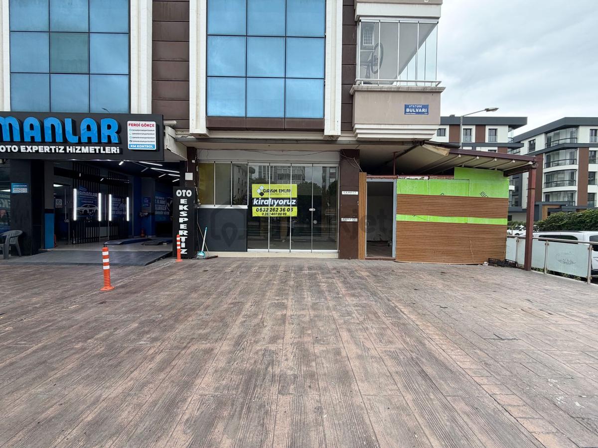 Anayola Cephe Atakumda Kiralık Dükkan - 4