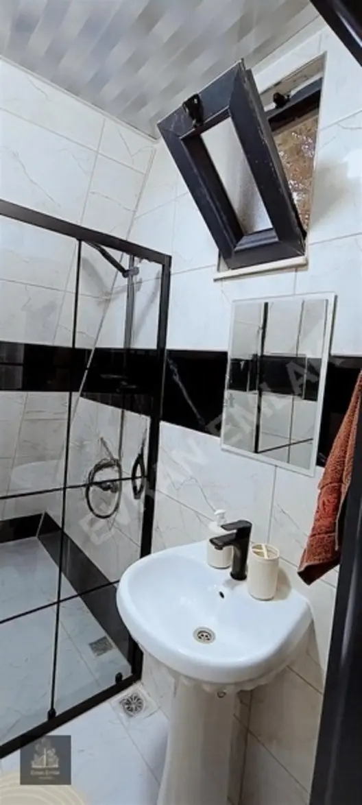 Evran Emlak Ayrıcalığıyla Muhteşem Manzaralı Villa - 34