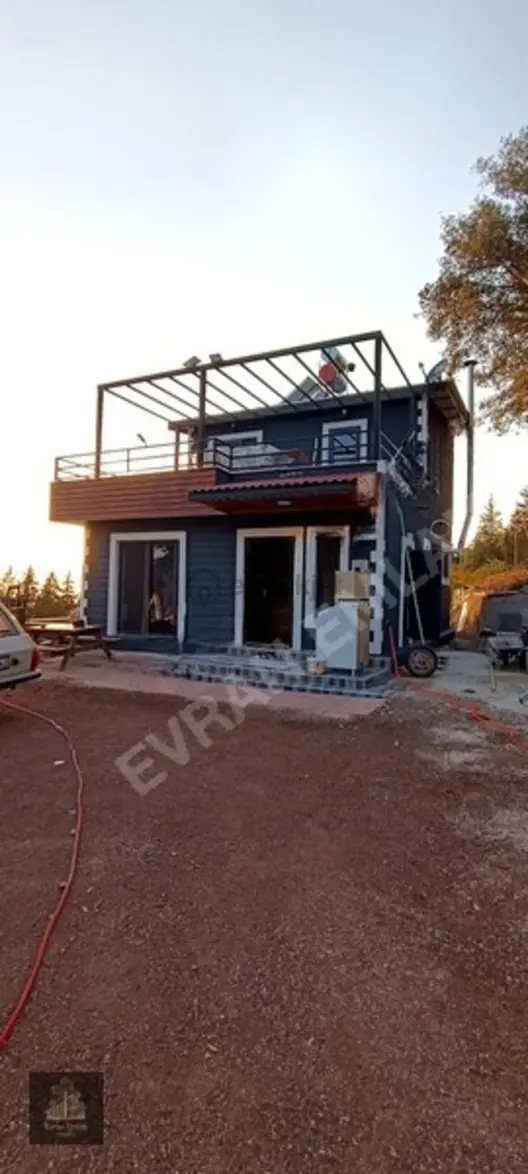 Evran Emlak Ayrıcalığıyla Muhteşem Manzaralı Villa - 5