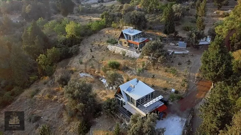 Evran Emlak Ayrıcalığıyla Muhteşem Manzaralı Villa - 8