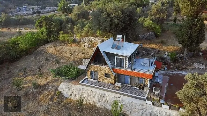 Evran Emlak Ayrıcalığıyla Muhteşem Manzaralı Villa - 6