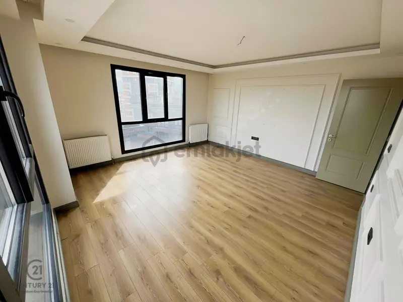 Eyüp Karadolap'ta Rezidans İçerisinde Geniş 2+1 Kiralık Daire - 3