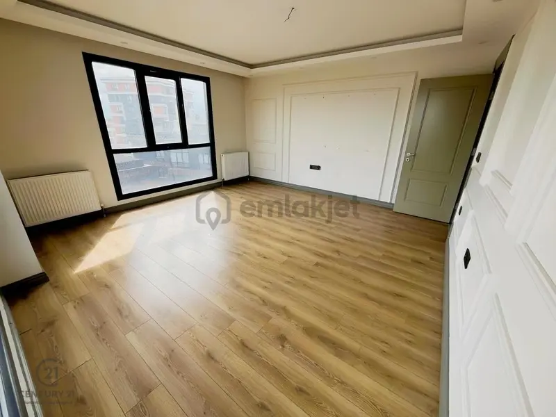 Eyüp Karadolap'ta Rezidans İçerisinde Geniş 2+1 Kiralık Daire - 4
