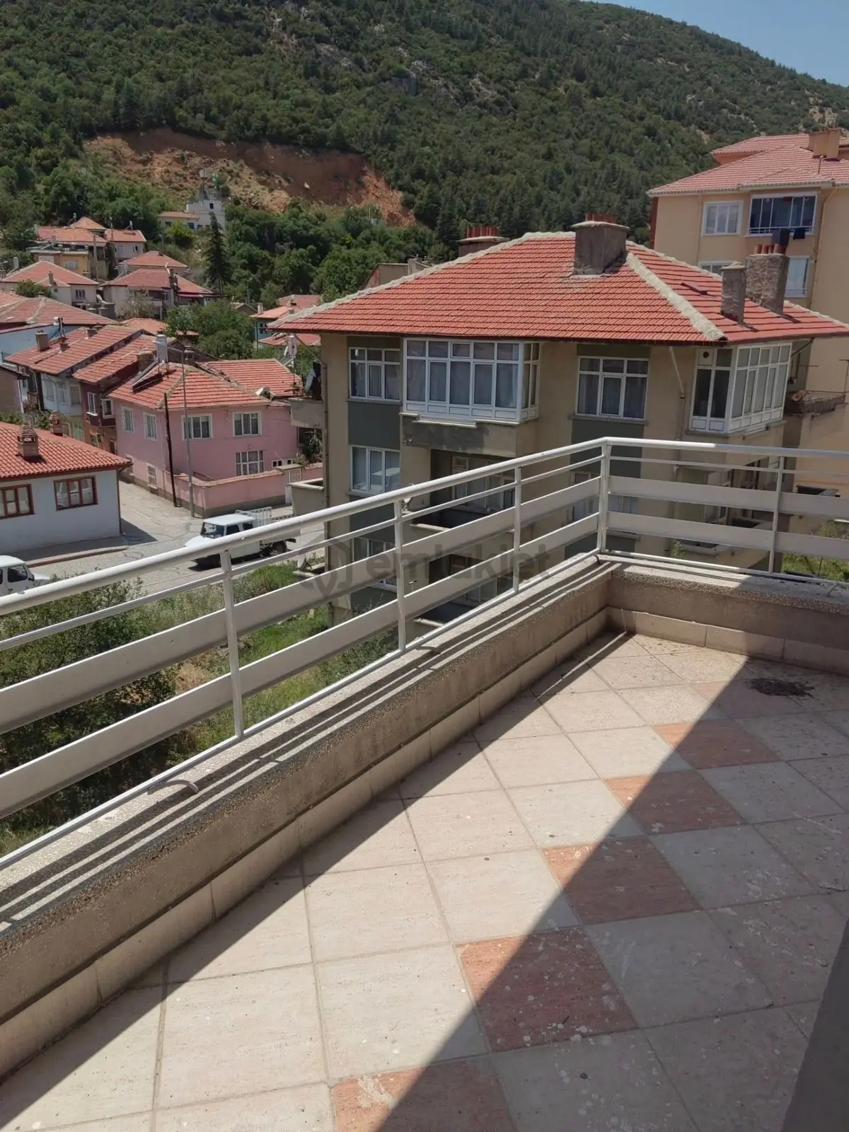 Nasreddinden 24 Ağustos Bulvarı Üzeri Satılık Bakımlı Daire - 7