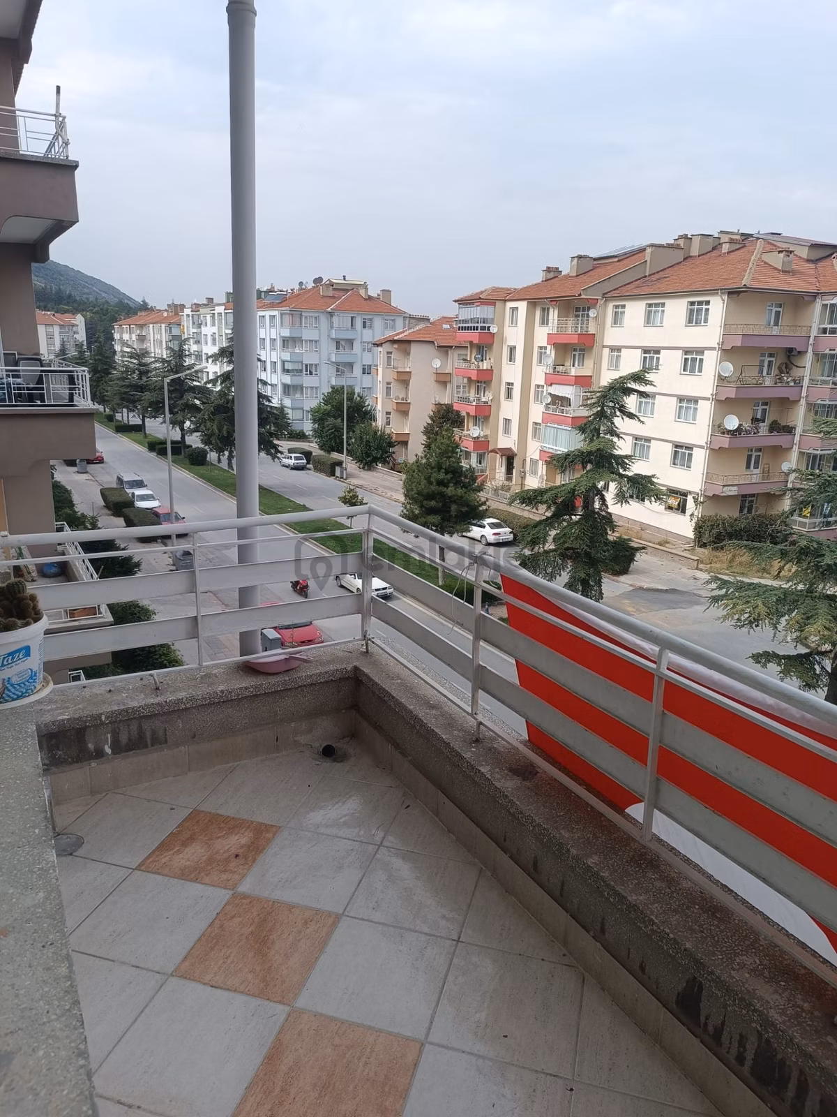 Nasreddinden 24 Ağustos Bulvarı Üzeri Satılık Bakımlı Daire - 18