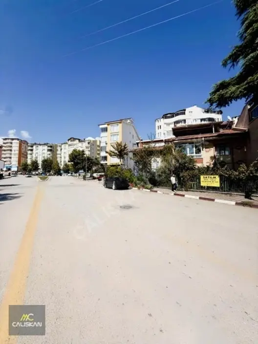 Karşıyaka Mah. Ana Cadde Triplex 4.5+1 - 3