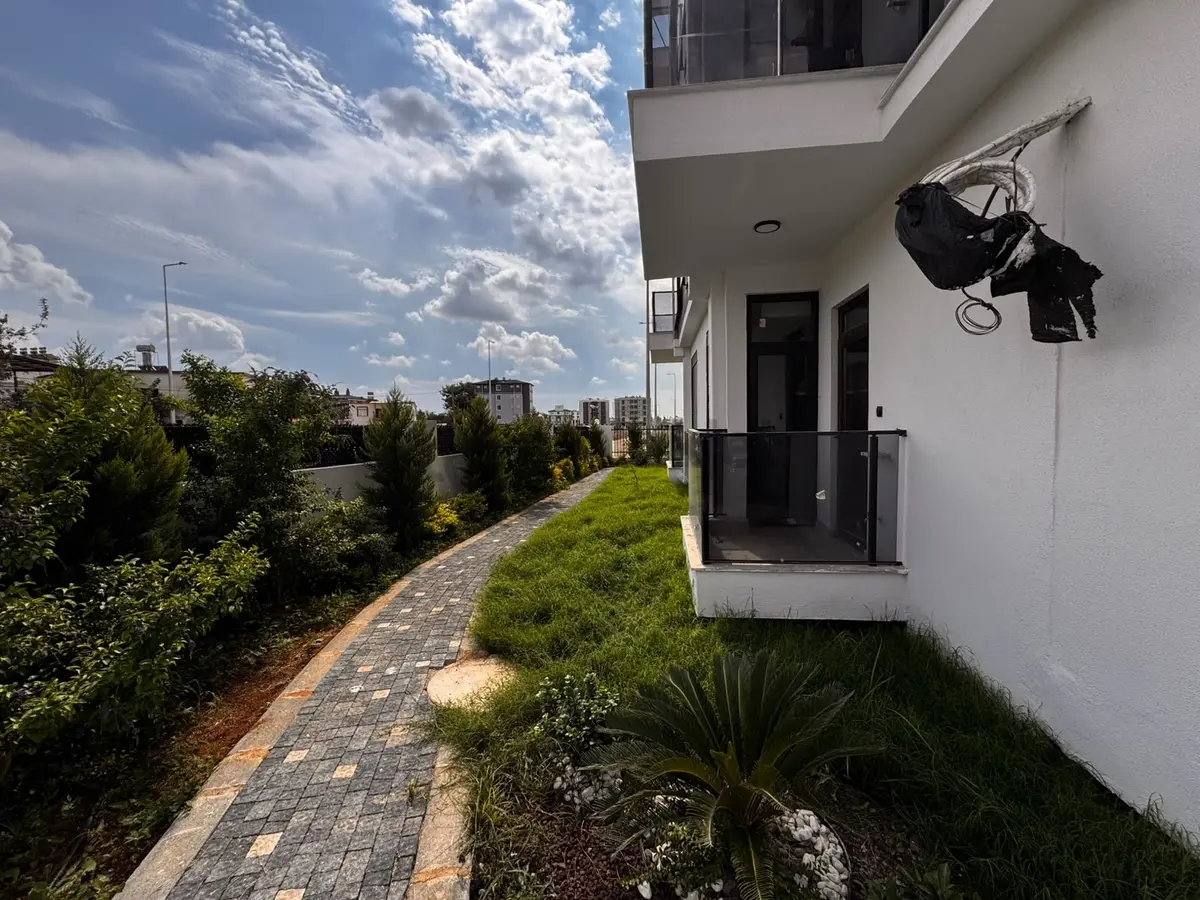 Antalya Demirel Havuzlu 2+1 Sıfır Daire - 22