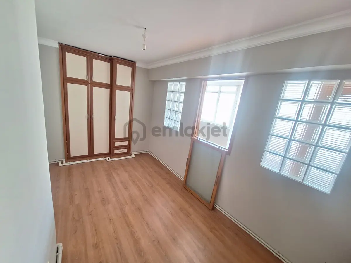 İzmir Karabağlar Bahçelievler Satılık 3+1 Daire - 23