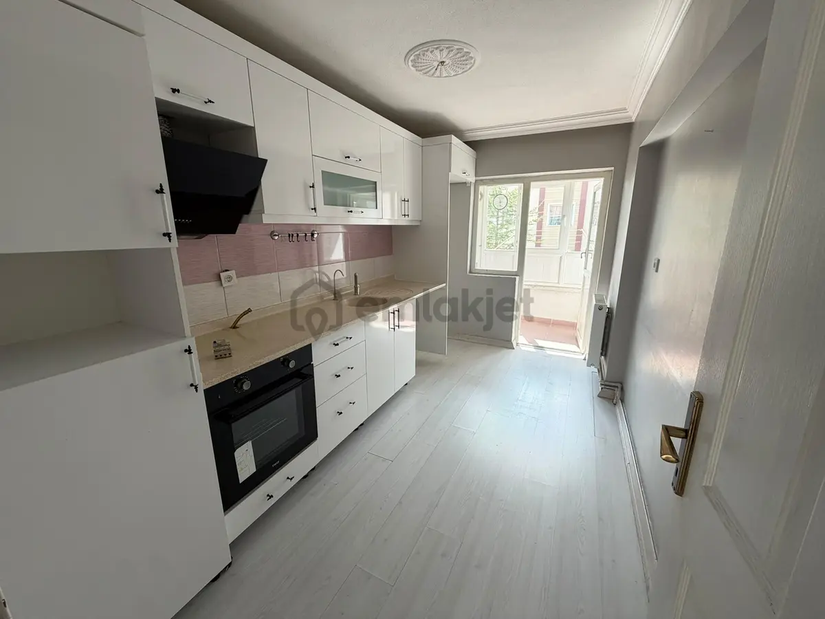 Cengizhan Mahallesi Cadde Yakını Kiralık 3+1 Daire - 14