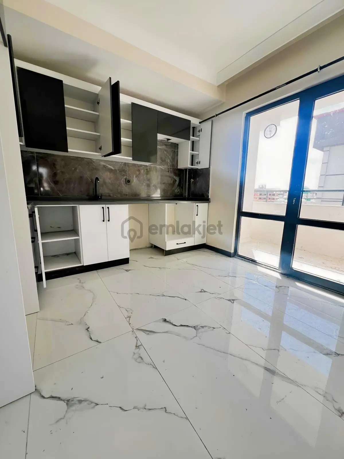 Enyapı İnşaattan 2+1 Bağlıkta Kiralık Daire - 10