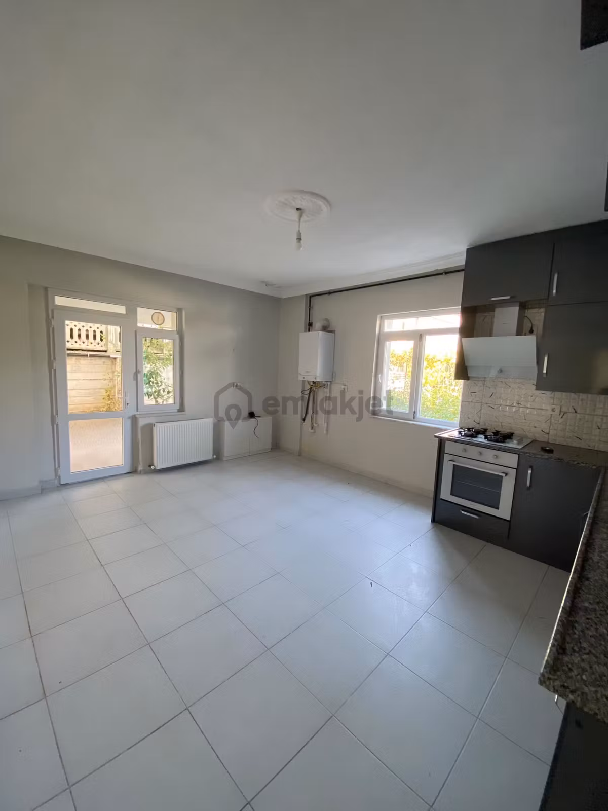 Isparta Işıkkent Mahallesinde Kiralık 4+1 Daire - 2