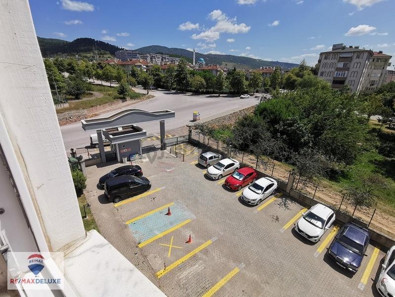 Körfez Kavanium'da Önü Açık Ferah Satılık Ara Kat 3+1 Daire - 10