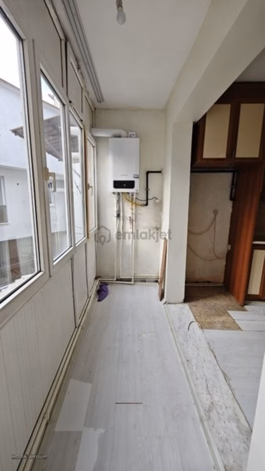 Nora'dan Ara Kat Yenilenmiş 2+1 Daire - 12