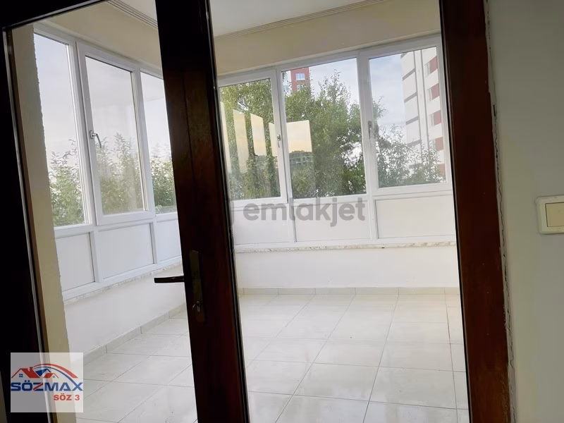 Yeşilyurt İldemde Hobi Bahçeli Geniş 3+1 Kiralık Daire - 11