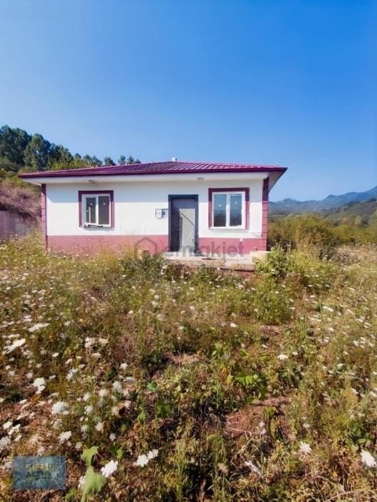 Şerefiye 450 Mt2 Arsa İçinde Ruhsatlı Müstakil Ev