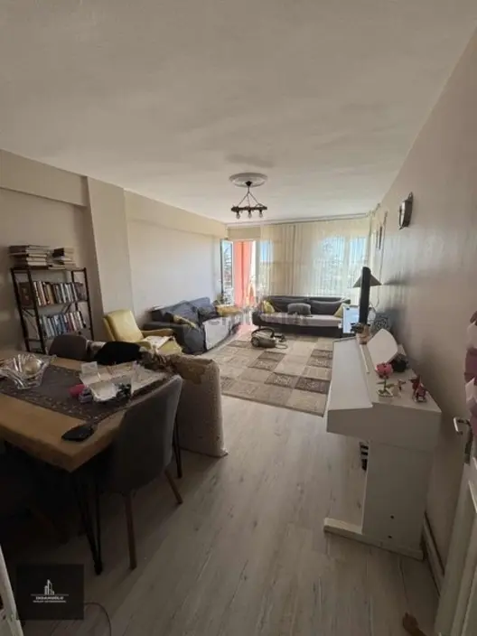 İstasyonda Kiralık 3+1 - 20