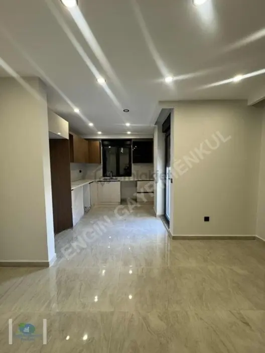 Ilıcada 2+1 Kiralık Arakat Asansörlü Daire - 24