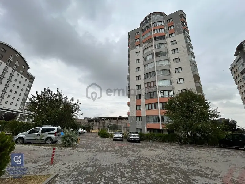 Bağlıca Merkezde Kiralık Full Yapılı 4+1
