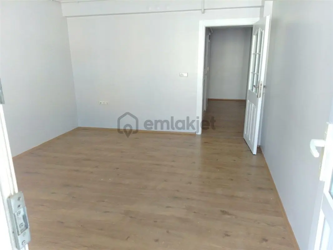 Gürsu Da Ulaşıma Yakın 2+1 Kiralık Daire - 33