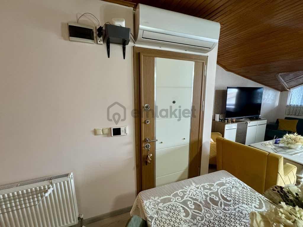 Merkezi Konumda 4+2 Kiralık Dubleks Daire - 23