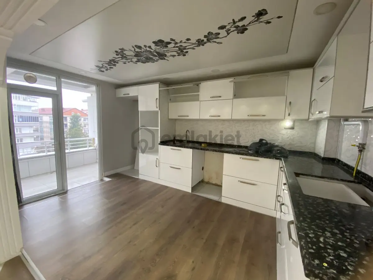 Lerox Uçardan 270 M² Lüks Dubleks - 6