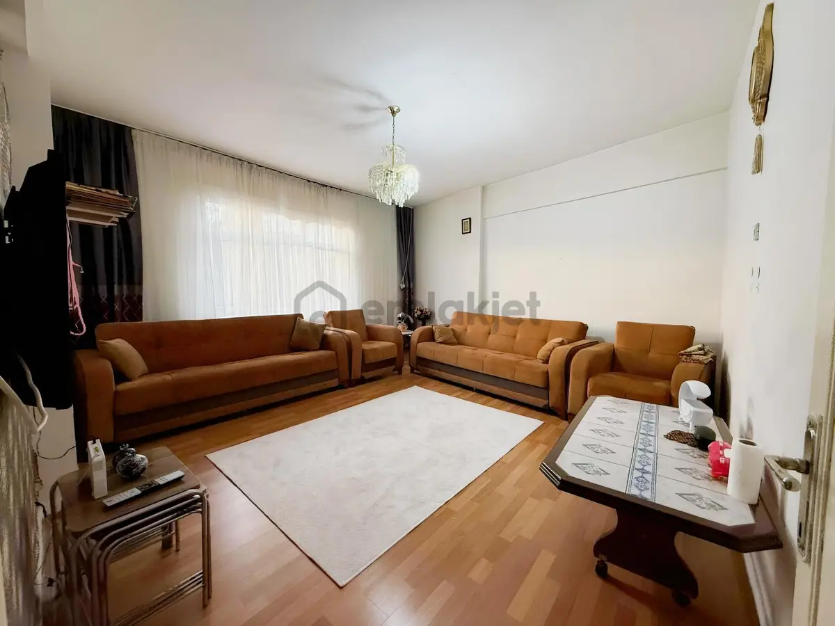 Cadde Üstü 2+1 Ara Kat Satılık Daire - 14