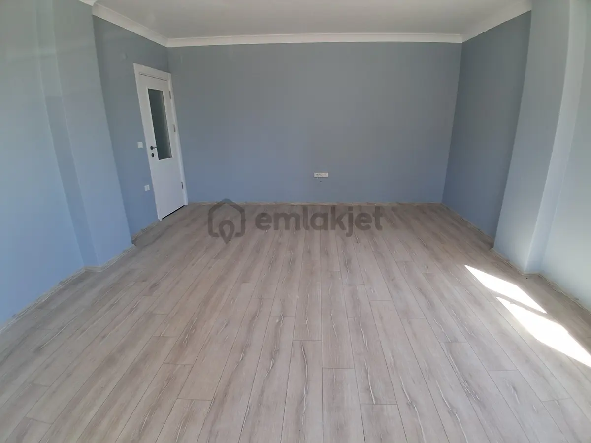 Onmax'tan Edremit'te Satılık 2+1 Ön Cephe - Geniş Sıfır Daire - 5
